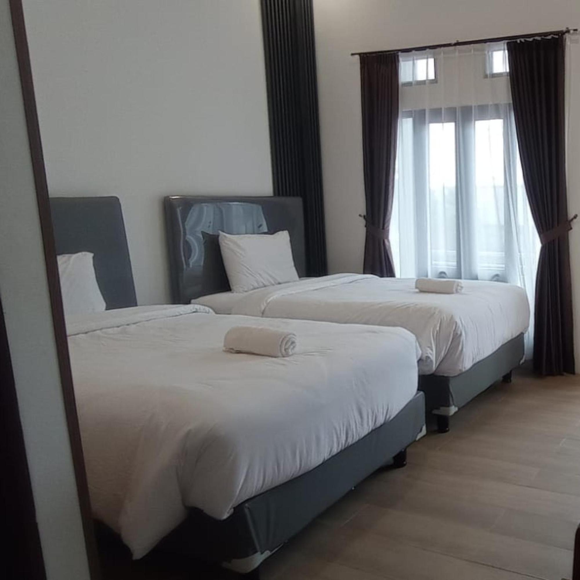 Tambi Tea Resort Kejajar Eksteriør billede